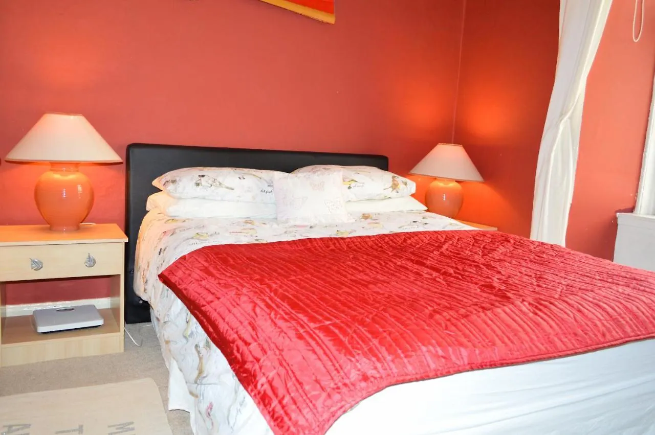 Roseburn Hotel Edinburgh Apartment